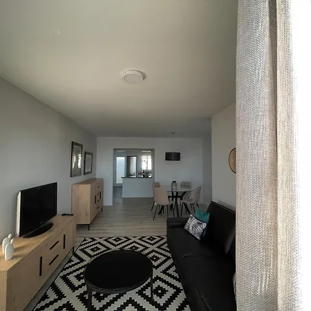 Espectacular Y Amplio Américas